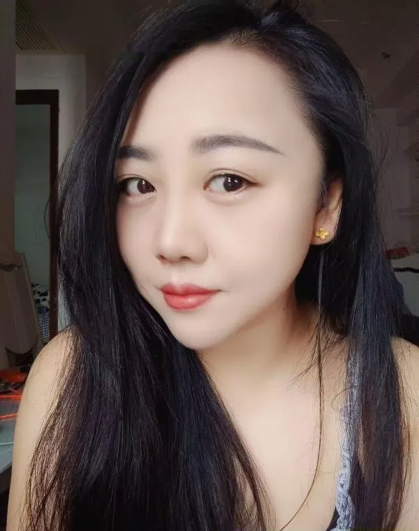风骚大奶妹
