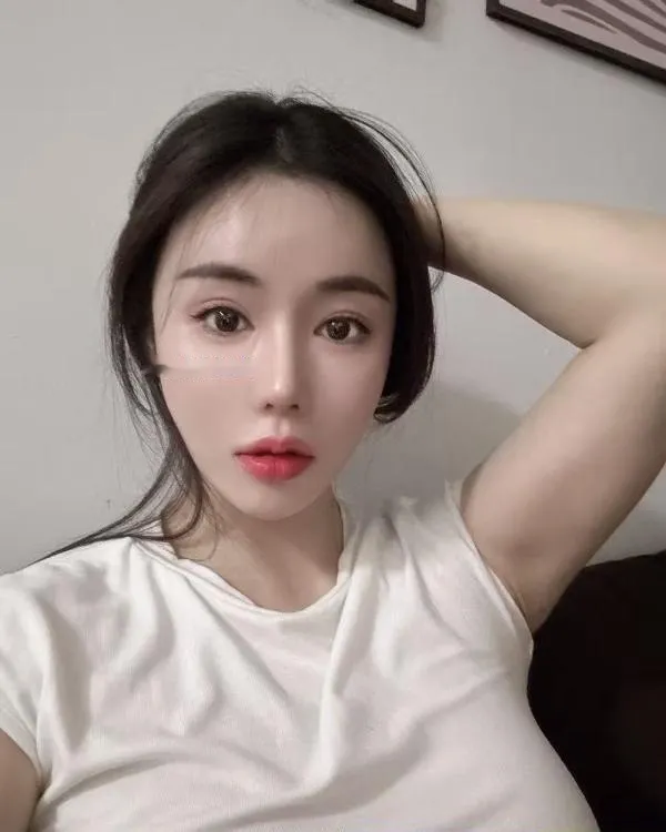 马甲线翘臀宝贝儿