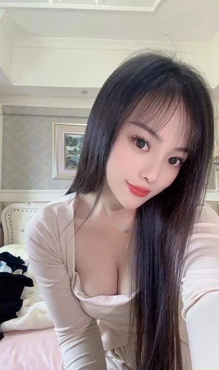佛山萝莉大胸女友若汐