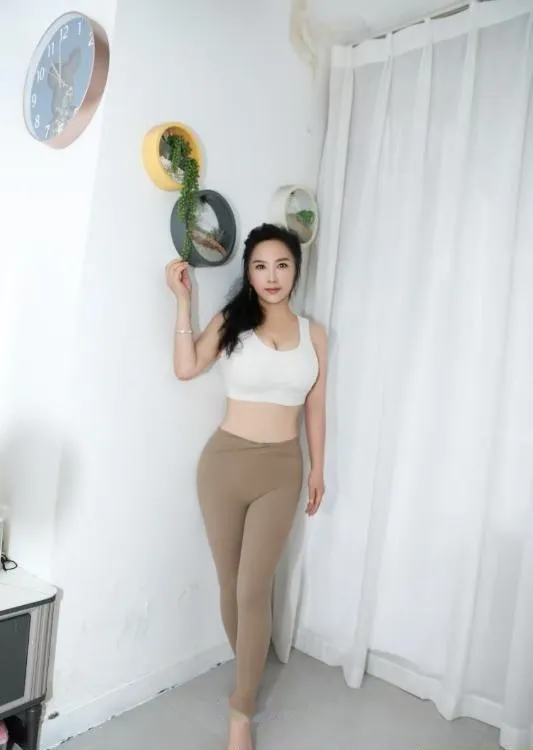 美艳熟妇莎莎