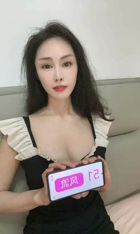 东站少妇糖琳