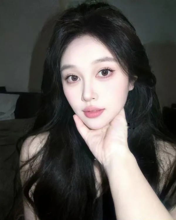 高颜值反差口爆御姐