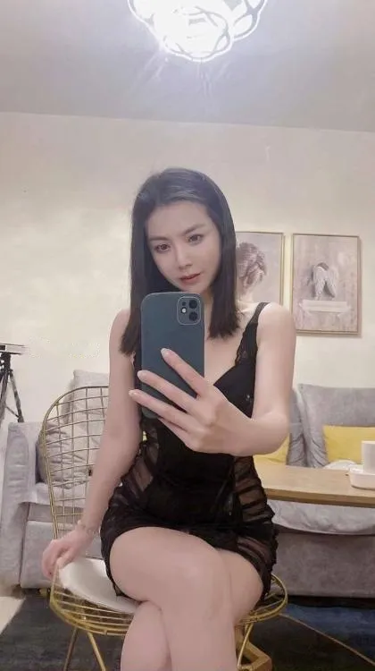 成华身材丰满少妇