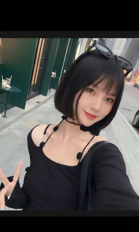 闵行川妹子诗彤