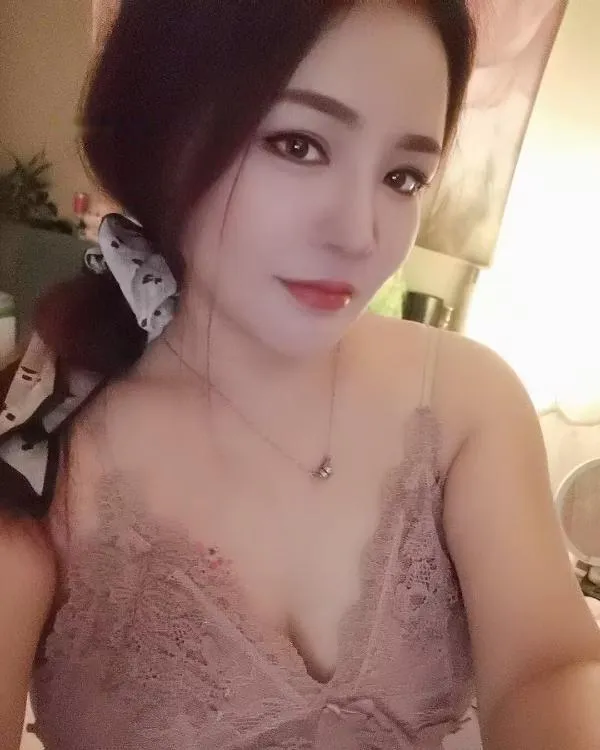 南京湖南路小美女