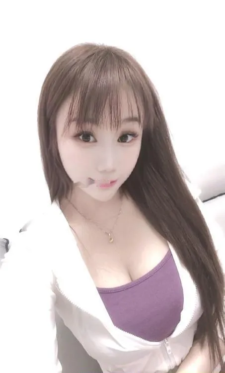 佳宁娜大胸莉莉