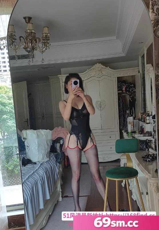 汉阳丝袜美腿老师