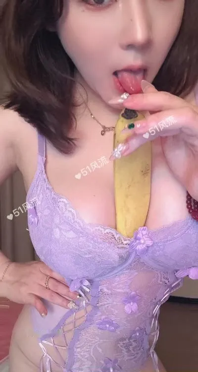 体验蜀山大胸妹