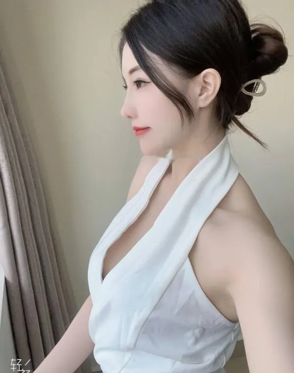 南山风情御姐