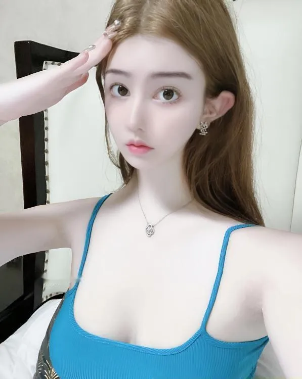 大胸长腿CC