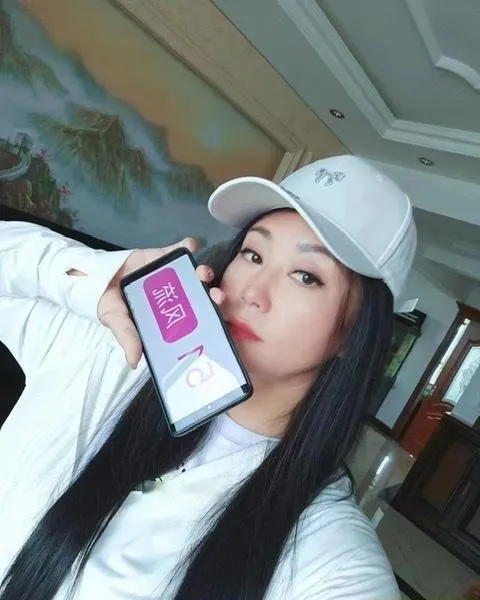 热情的D杯少妇