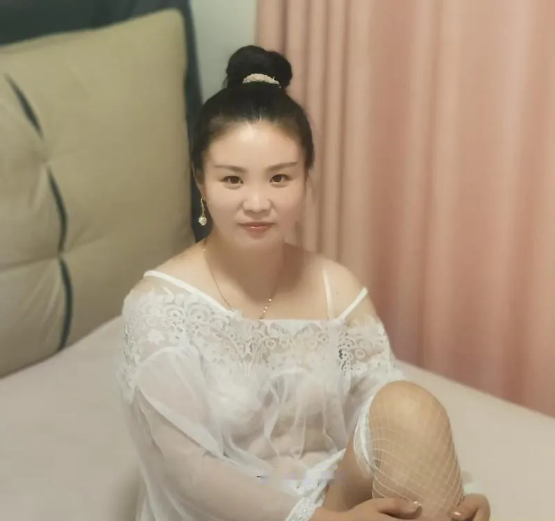 清纯小妹