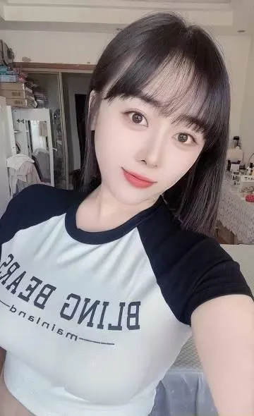 短发御姐艾琳