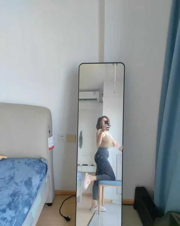 服务控性感少妇