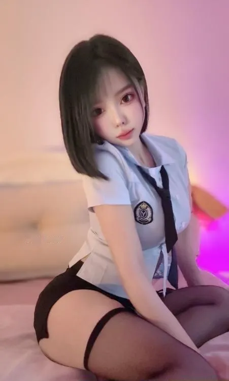 福田小骚笔妮妮