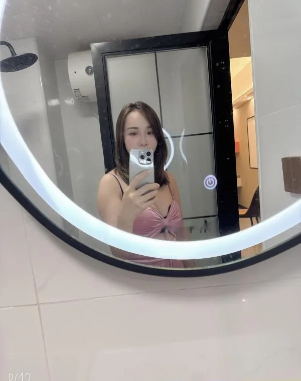 性感长腿小少妇