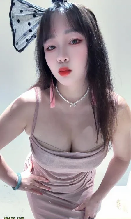 徐汇大奶伊诺