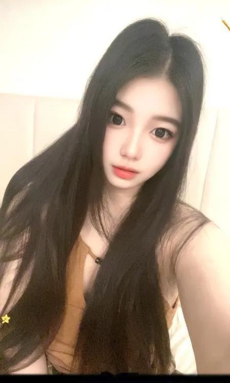 温柔大胸妹子