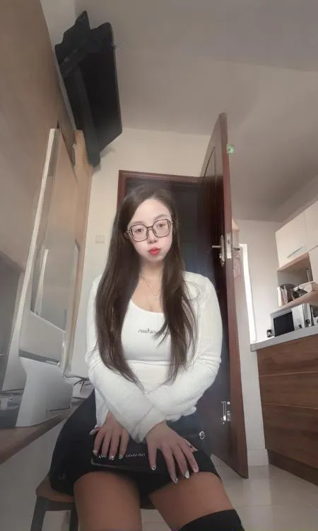 大胸妹子小柔