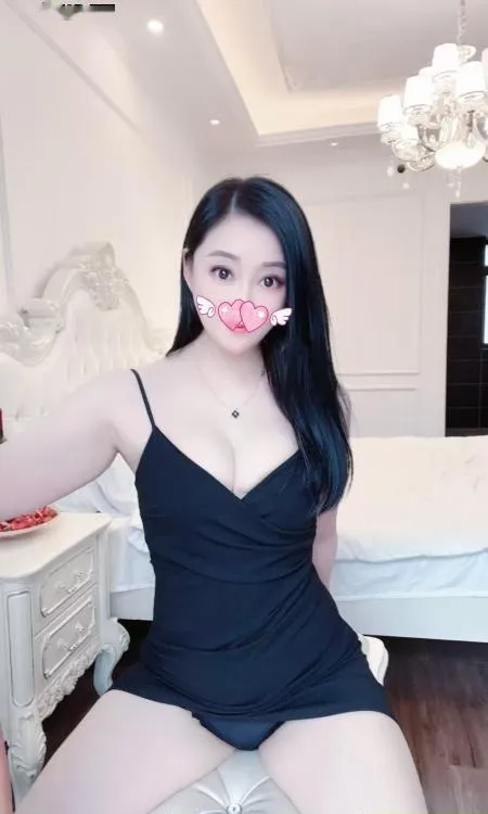 成都武侯姐妹花依晨
