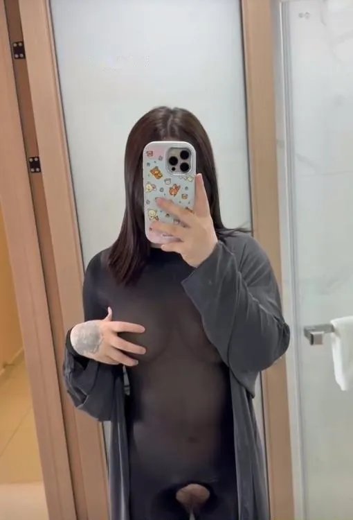 甜美长相水多嫩妹