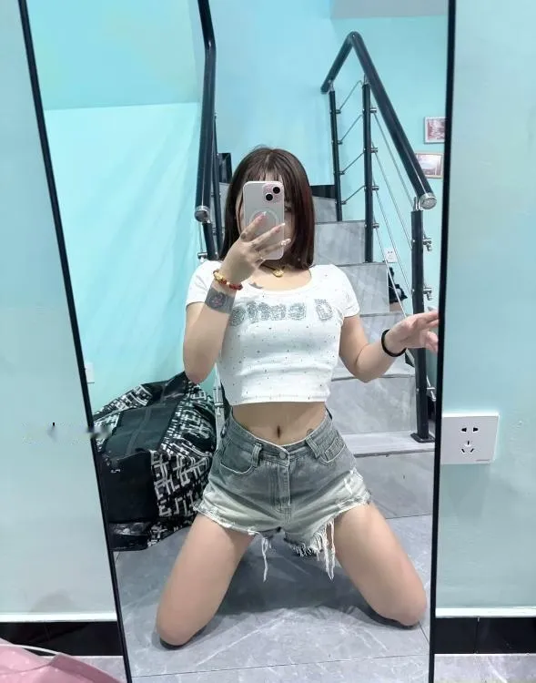 小嫩妹果冻