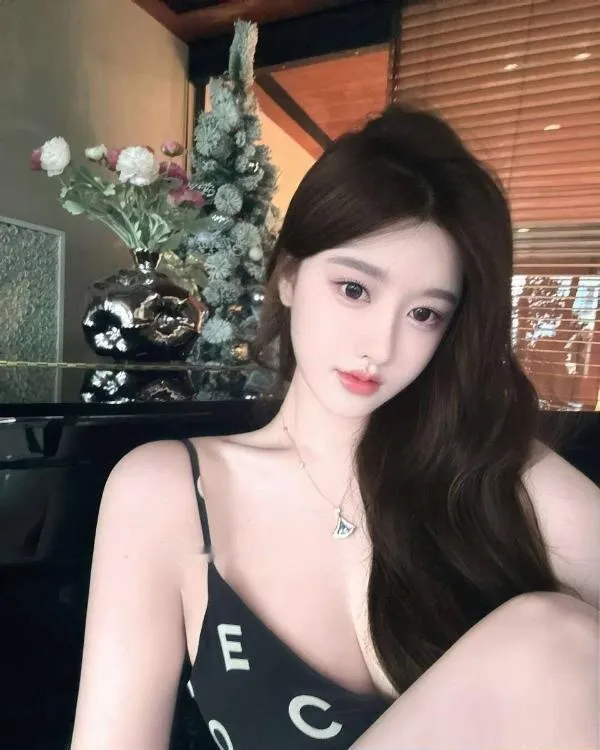 江岸区三点粉00后