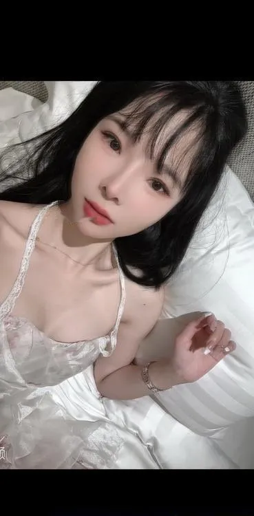 美女胚子小蝶