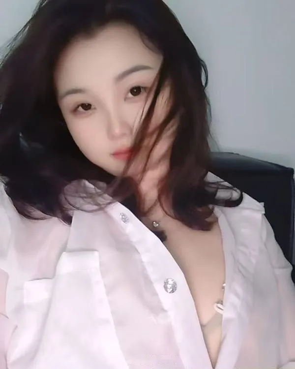 肥臀翘乳配合骚逼