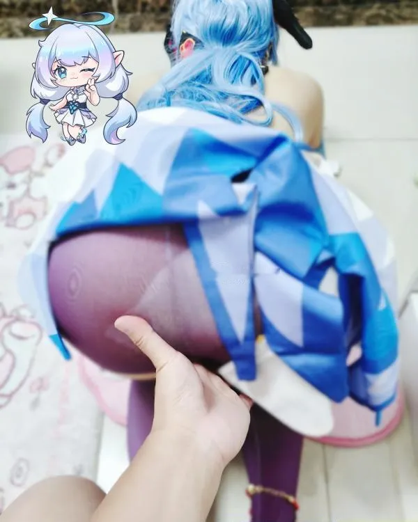 萝莉cos二次元