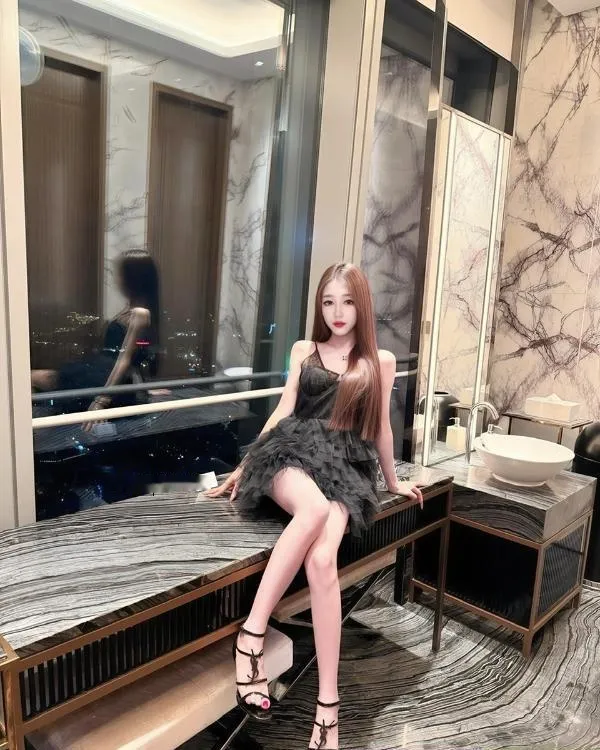 出击风骚丽丽