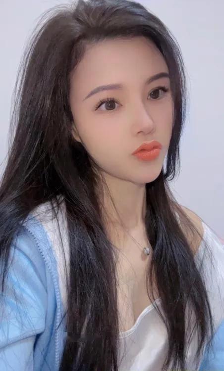 梅花园依依