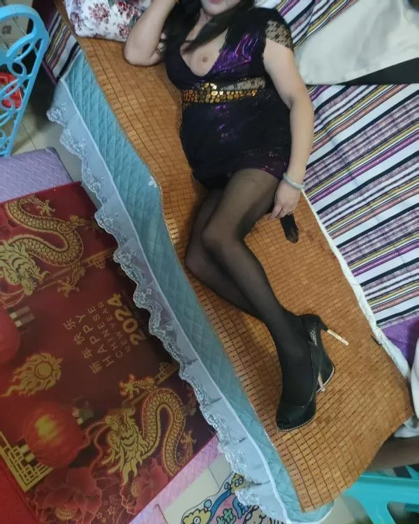 SM大胸泻火骚妇