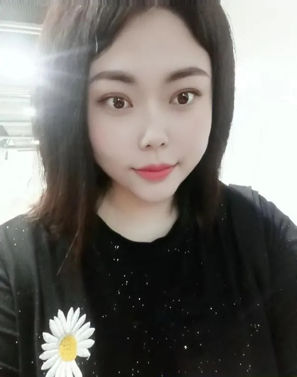 芙蓉巨乳丰满型啵啵