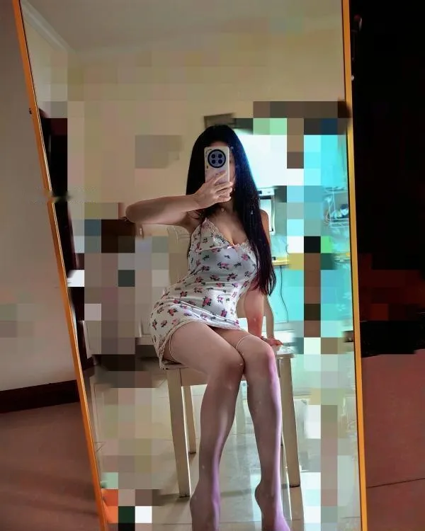 黄泥磅的小骚妹