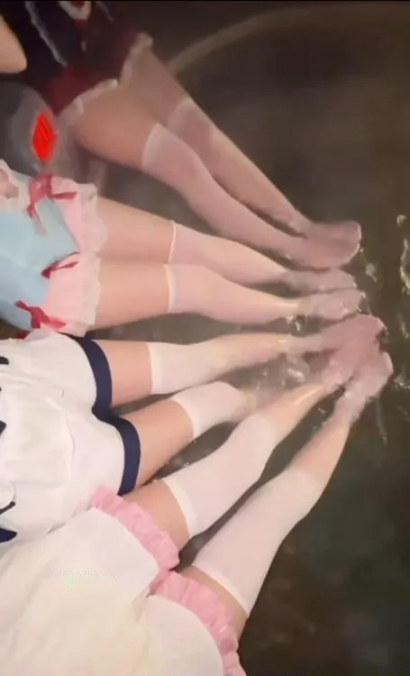 上海海选嫩妹零零后场