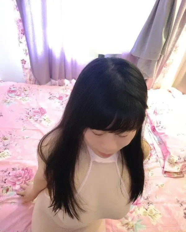 服务系大奶子念念