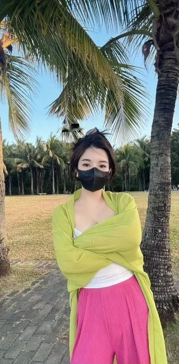 童颜巨乳爱妃