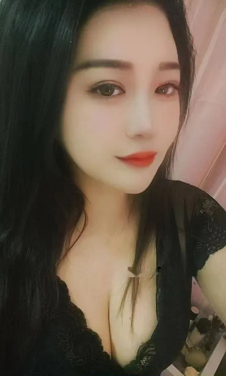大胸小姐姐服务好