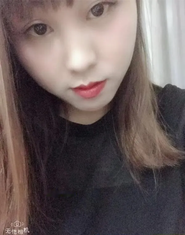 女子学院大奶 檬檬