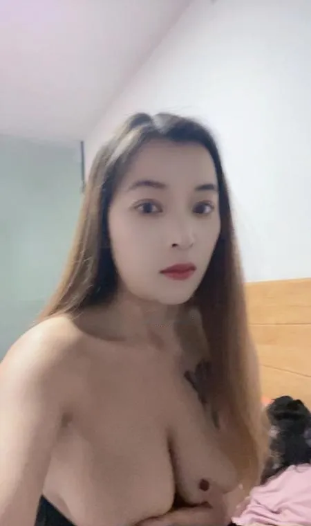 爆乳女仆依拉
