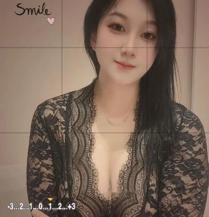 天河性感大奶潼潼