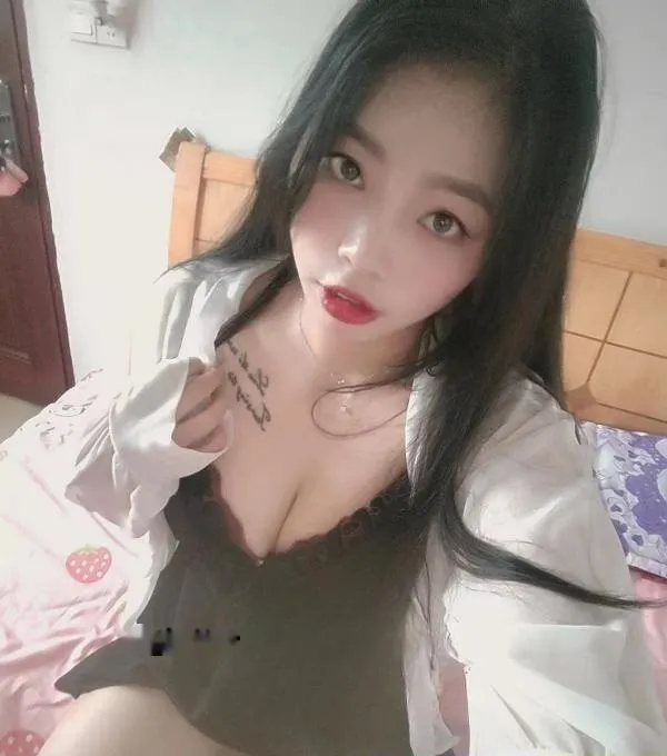 欲女颜值很高的妹子