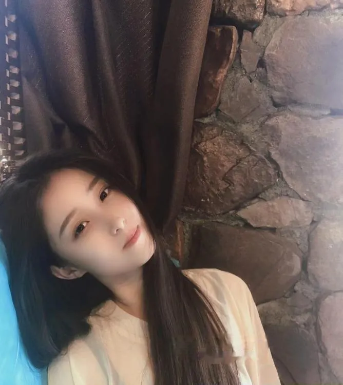 闵行苗条肤嫩多汁