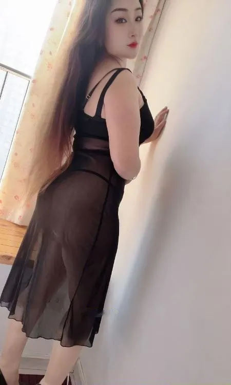 南开丰满肥臀熟女