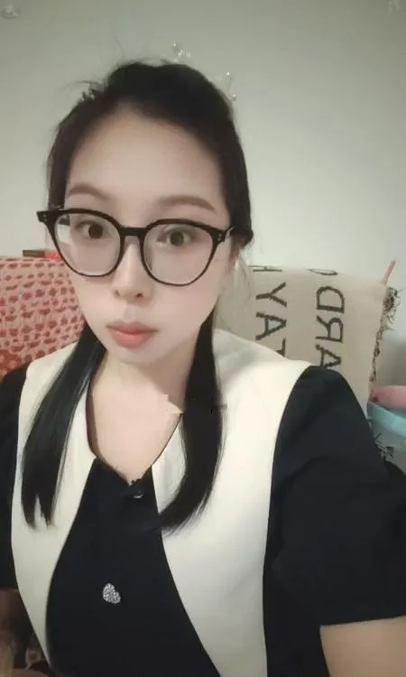 尝试三通御姐