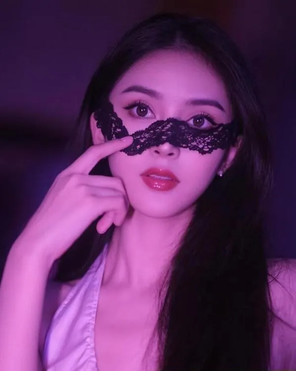 罗湖制服诱惑小月