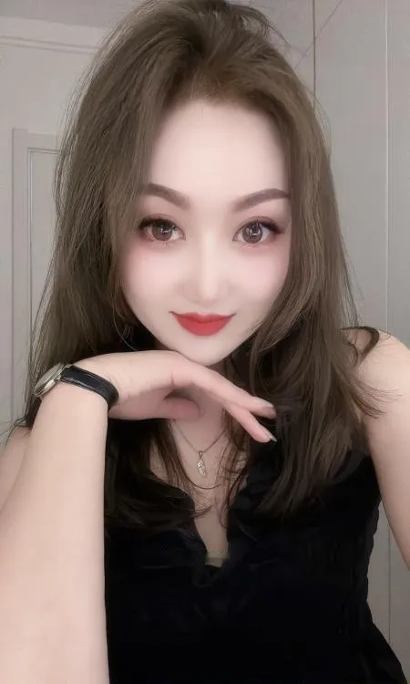 丰满的小嫂子