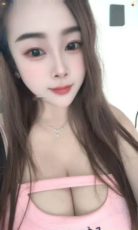 南城丰韵甜茶姐姐