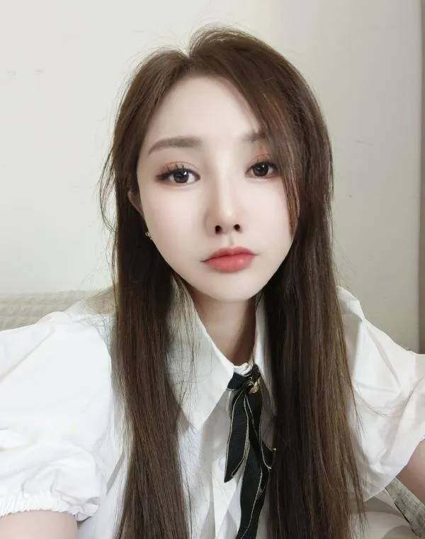 小腰精MoMo磨啪